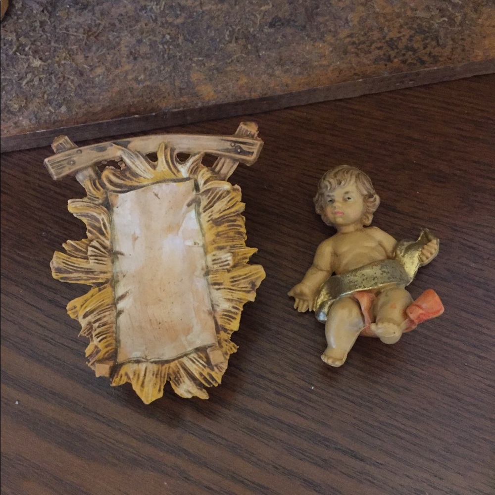 “Family Trio” are the 4 pieces For Sale!  Baby Jesus, Joseph, Mary”.